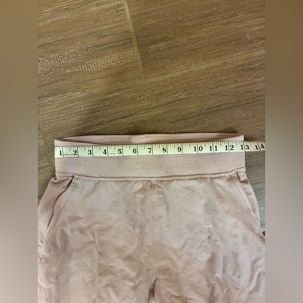 Women’s small Lululemon Pink Jogger Pants - Picture 6 of 7